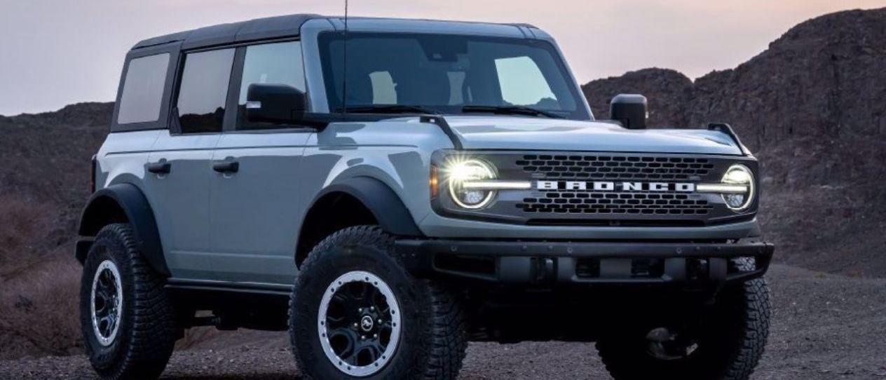 Ford Bronco 2022 - The Iconic and Adventurous SUV with Modern Technology