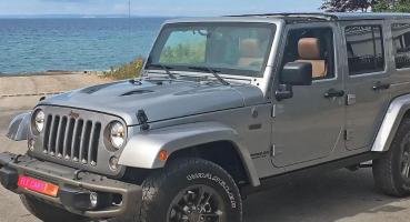 2016 Jeep Wrangler: A Rugged and Reliable SUV for Adventurous Souls
