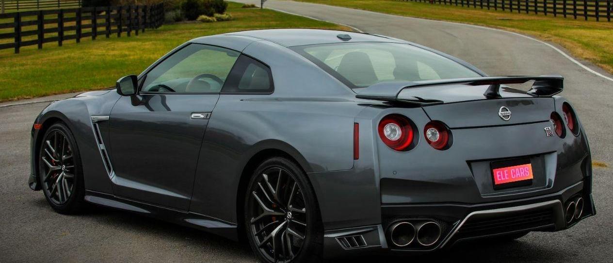 Nissan GT-R 3.8 - The Ultimate and Breathtaking Supercar
