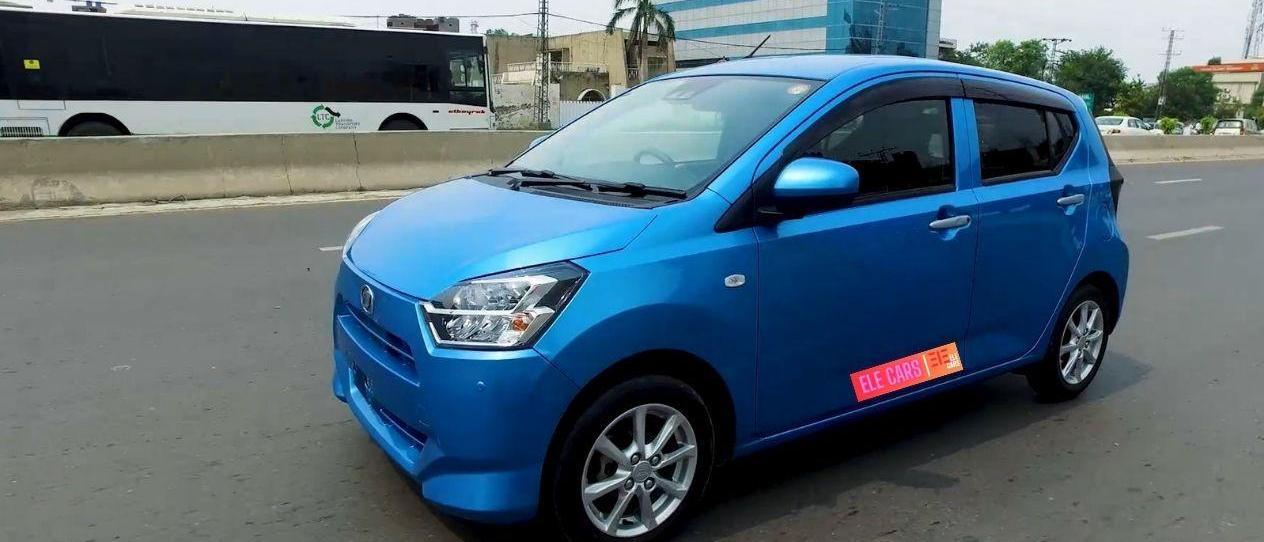 Daihatsu Mira ES: A Fuel-Efficient and Affordable Hatchback for City Driving