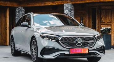 Mercedes E250 2023: A Luxury Sedan with High-Performance and Innovative Technology